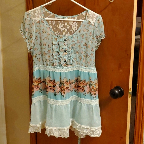 Maurices Tops - Maurices Baby Doll Style Top